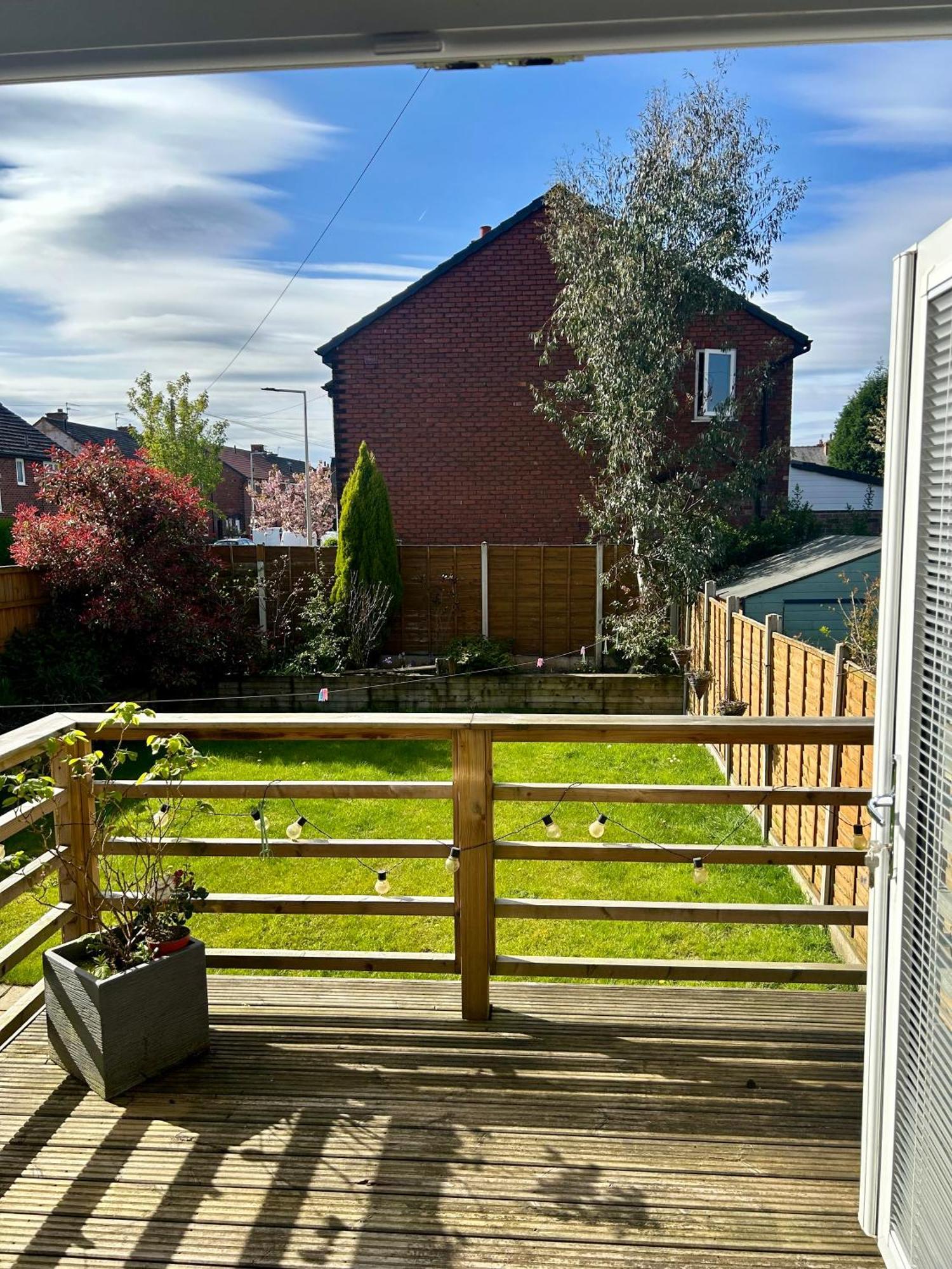 Quiet Double Bedroom With Garden View, Breakfast Hazel Grove Exteriér fotografie